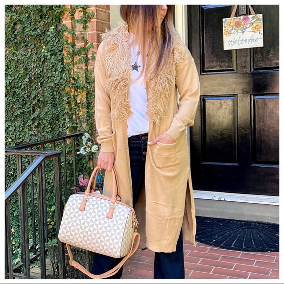 39 Most Fabulous Soft Long Viscose Blend Sweater Knit Cardigan with pockets - Picture 8 of 9